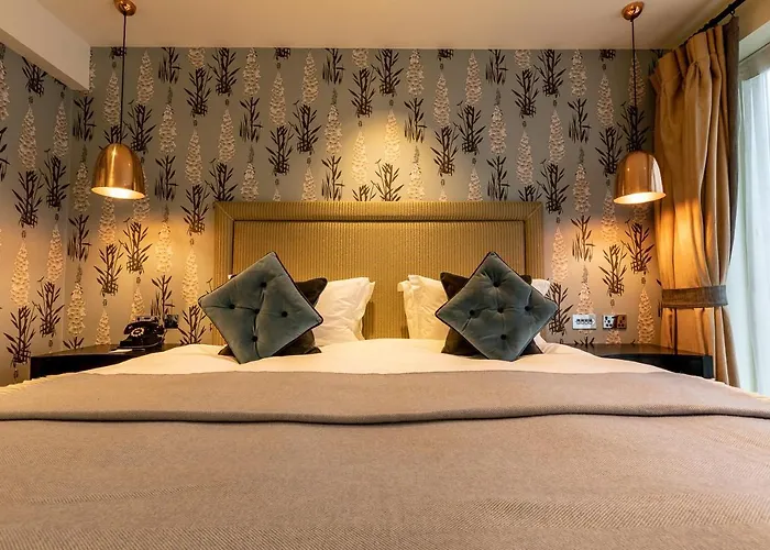 The Alma Hotel